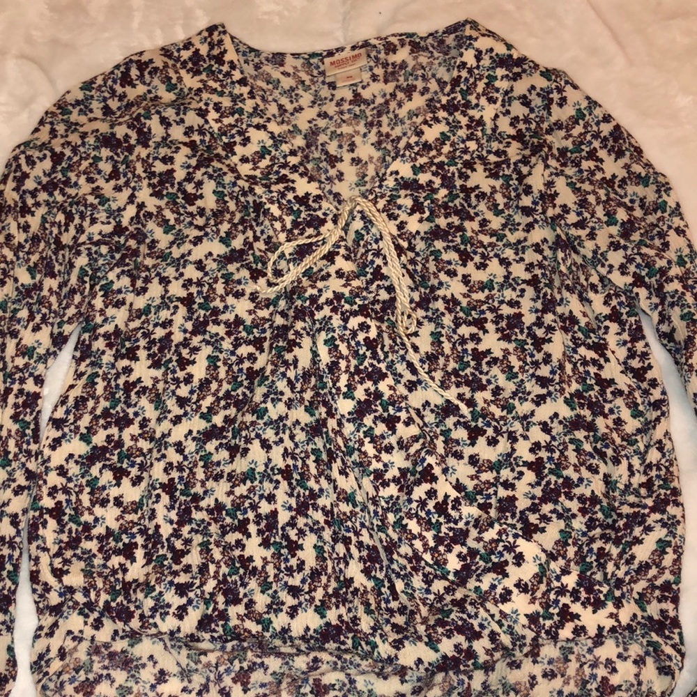 Long sleeve floral blouse